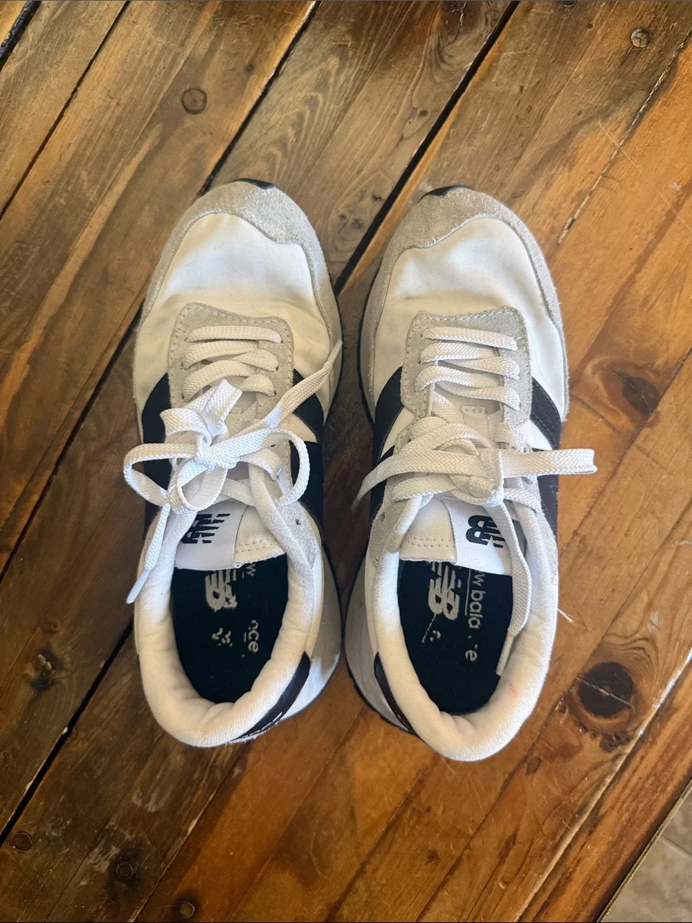 New Balance Women’s 237